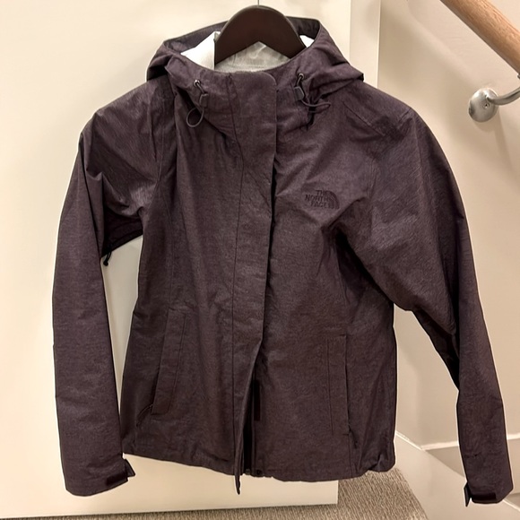 North Face rain jacket. Women’s small. Only been worn once. Perfect condition. - Picture 1 of 2